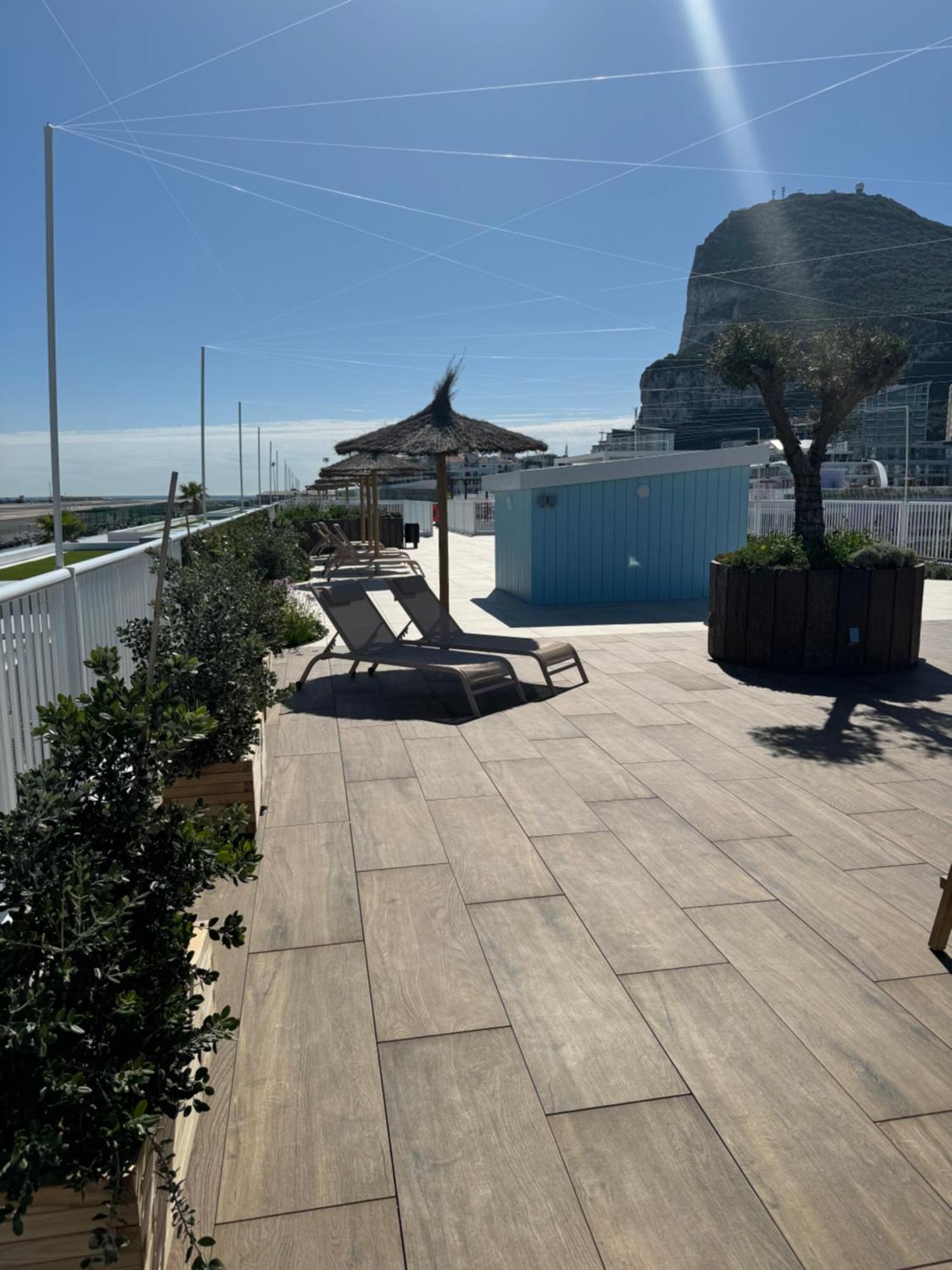 Marina Club Luxury Private Studio With Pool And Incredible Views Gibraltar Eksteriør bilde