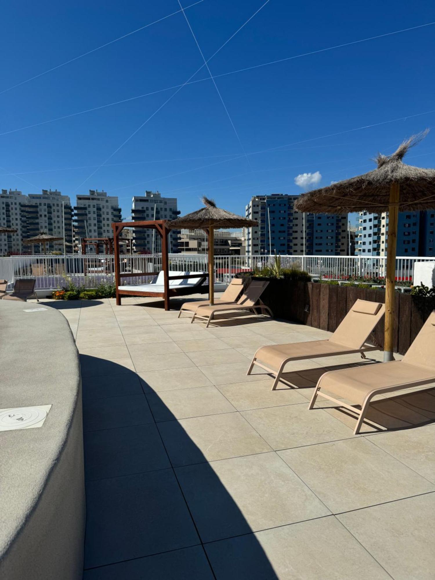 Marina Club Luxury Private Studio With Pool And Incredible Views Gibraltar Eksteriør bilde
